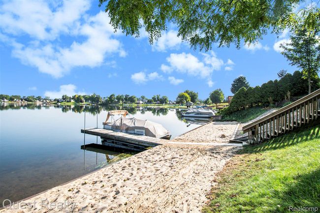 14050 Shannon Dr, House other with 6 bedrooms, 4 bathrooms and null parking in Cement City MI | Image 7