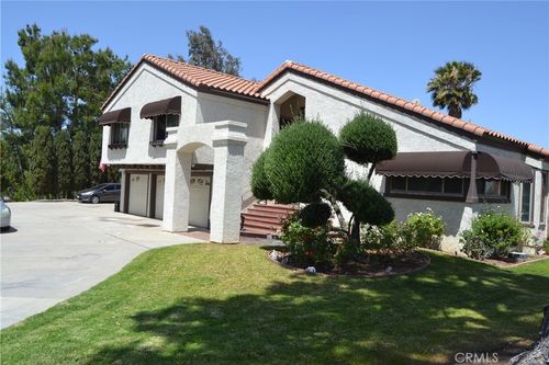 20370 Lakeridge Dr, Perris, CA, 92570-8421 | Card Image