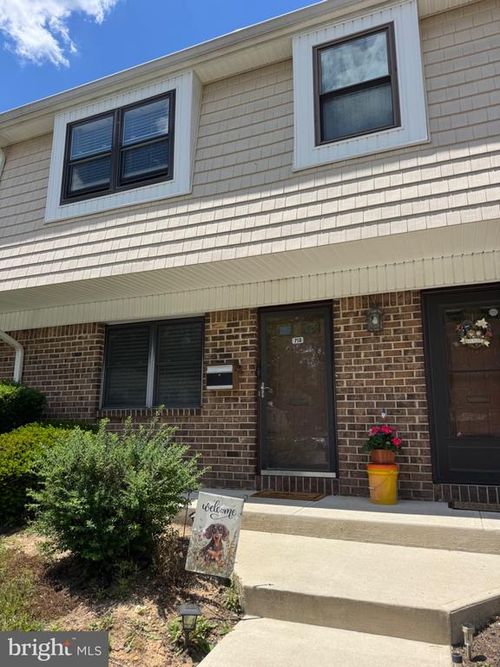 710 Silver Ct, Hamilton Square, NJ, 08690-3519 | Card Image