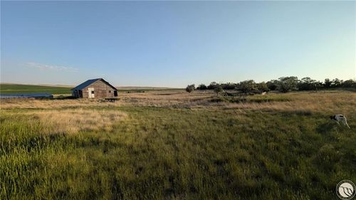 122 Lunde Rd, Vida, MT, 59274-8815 | Card Image