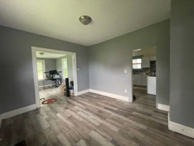 3015 Van Dyke St, House other with 5 bedrooms, 2 bathrooms and null parking in Detroit MI | Image 21