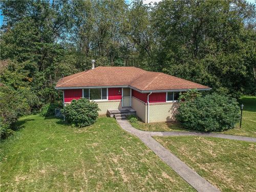 194 Woodridge Dr, Brighton Twp, PA, 15009-1231 | Card Image
