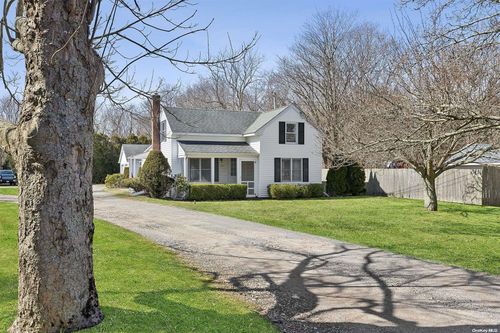 875 Alvahs Ln, Cutchogue, NY, 11935-1285 | Card Image
