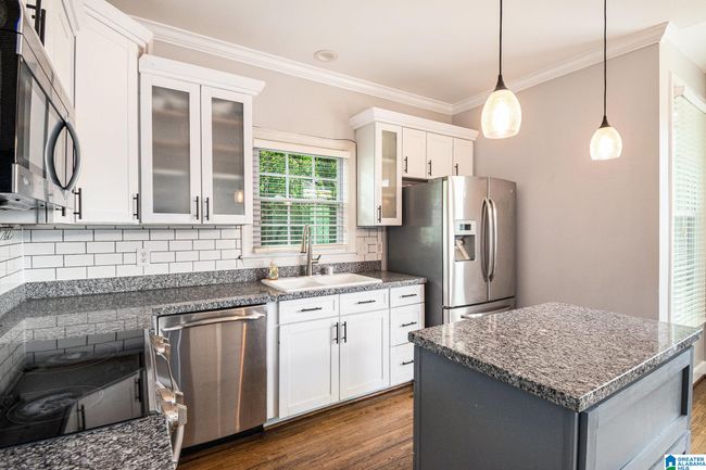 832 Meadow Ridge Ln, House other with 4 bedrooms, 3 bathrooms and null parking in BIRMINGHAM AL | Image 5