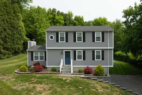 197 Webb Rd, Naugatuck, CT, 06770-1511 | Card Image