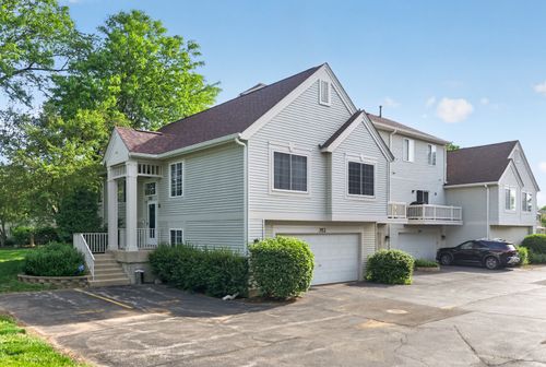 352-352 New Haven Dr, Cary, IL, 60013-1812 | Card Image