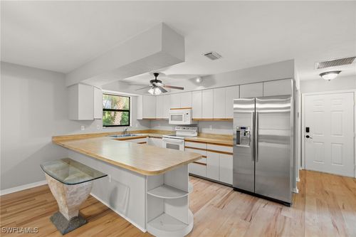 27673 Tennessee St, Bonita Springs, FL, 34135-4816 | Card Image