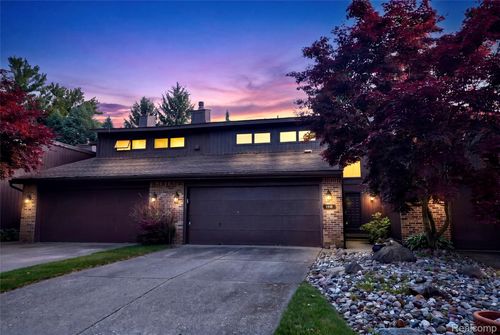 1448 Beaumont Cir, Flushing, MI, 48433-1872 | Card Image