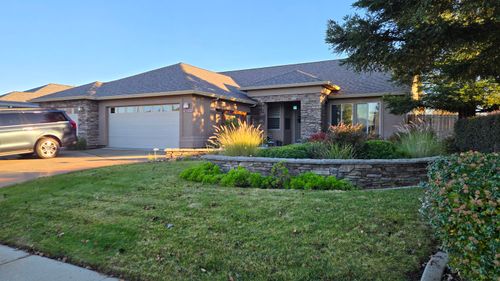 4105 Winter Green Ct, Redding, CA, 96001-6157 | Card Image