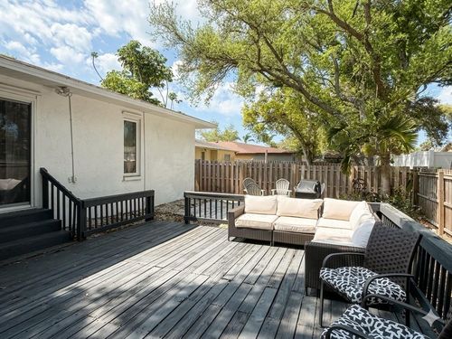 2343 Eugene St, SARASOTA, FL, 34231-6815 | Card Image