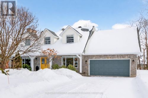 6488 Wheatfield Cres, Greely, ON, K4P1E8 | Card Image
