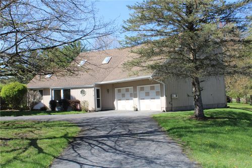 5044 Butler Rd, Canandaigua, NY, 14424-2709 | Card Image