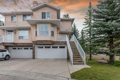 28 Country Hills Gdns Nw, Home with 2 bedrooms, 2 bathrooms and 4 parking in Calgary AB | Image 1