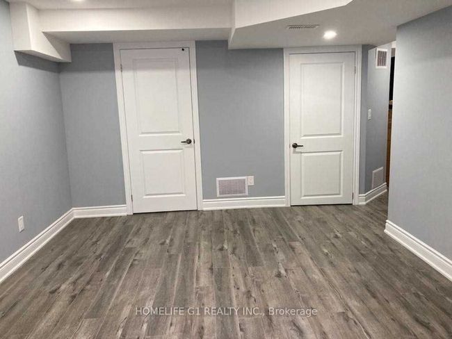 11 Ledger Point Cres, House other with 2 bedrooms, 1 bathrooms and 1 parking in Brampton ON | Image 6