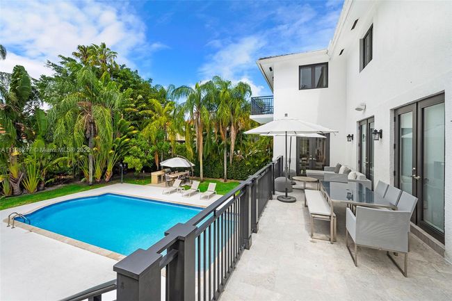 321 Costanera Rd, House other with 5 bedrooms, 7 bathrooms and null parking in Coral Gables FL | Image 57