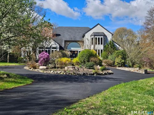 101 Northwood Dr, Easton, CT, 06612-1351 | Card Image