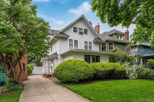 10 Summit Ave, Buffalo, NY, 14214-2306 | Card Image
