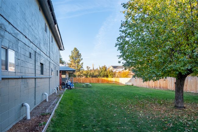 View of yard | Image 33