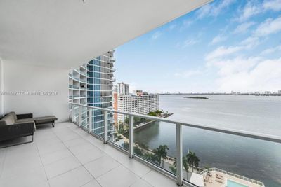 1509 - 2020 N Bayshore Dr, Condo with 1 bedrooms, 2 bathrooms and null parking in Miami FL | Image 3