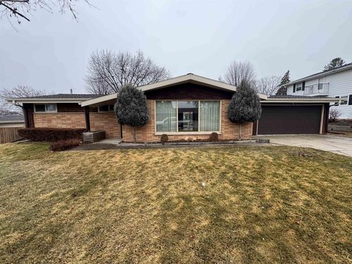 2414 Lina Lane, Ashwaubenon, WI, 54304 | Card Image