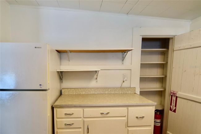 Kitchen | Image 17