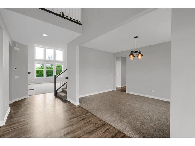 Formal Dining Room | Image 7