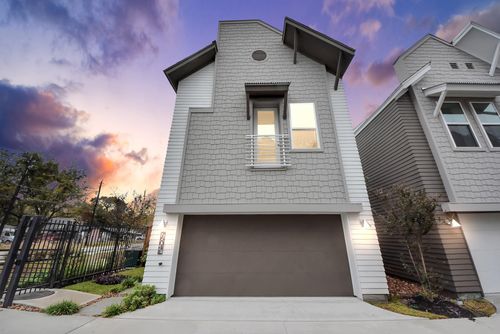 e-7504 Carver Rd, Houston, TX, 77088-7004 | Card Image