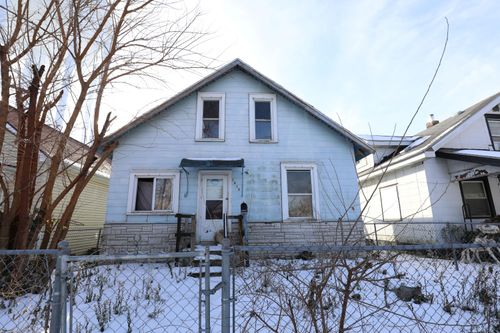 1615 W 1st St, Marion, IN, 46952-3370 | Card Image