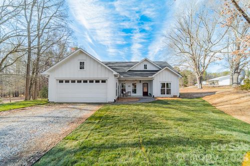 2005 Briarwood Cir, Fort Mill, SC, 29715-7020 | Card Image