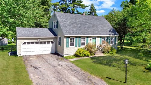 56 Prior Dr, Rutland, VT, 05701-8805 | Card Image