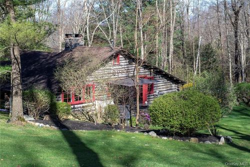 892 Duell Rd, Stanfordville, NY, 12581-5455 | Card Image