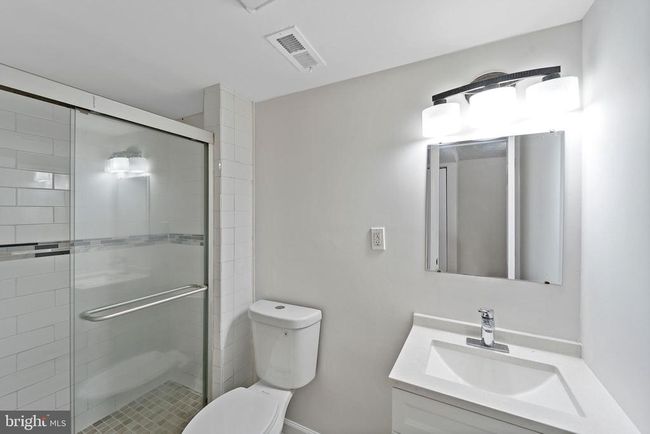 12312 Streamvale Cir, House other with 5 bedrooms, 5 bathrooms and null parking in HERNDON VA | Image 27