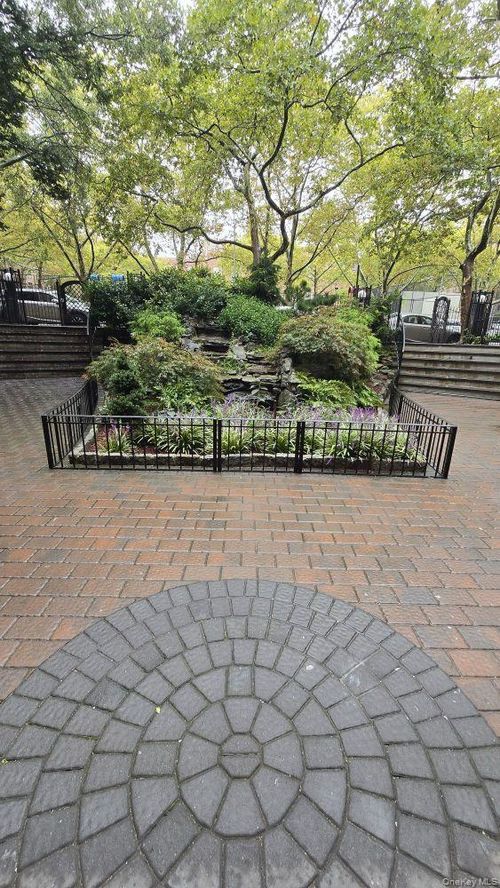 apt-6h-64 Yellowstone Blvd, Forest Hills, NY, 11375-1722 | Card Image