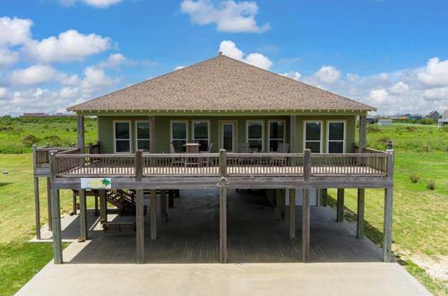 437 Atkinson St, Crystal Beach, TX, 77650 | Card Image