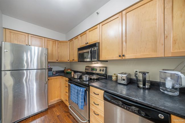 108 - 633 W 16 Th Avenue, Condo with 1 bedrooms, 1 bathrooms and 1 parking in Vancouver BC | Image 1