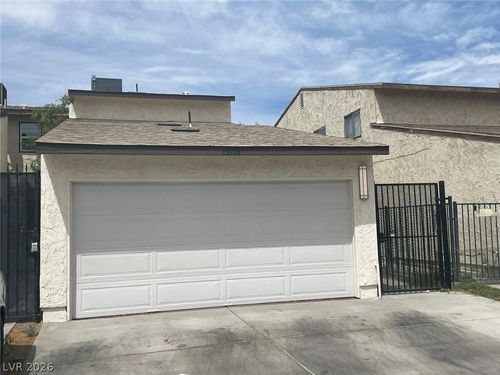 1205 Mews Ln, Las Vegas, NV, 89101-1533 | Card Image