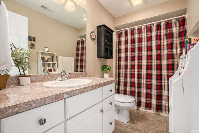 122 River Park Dr, Condo with 3 bedrooms, 3 bathrooms and null parking in Middlebury IN | Image 29