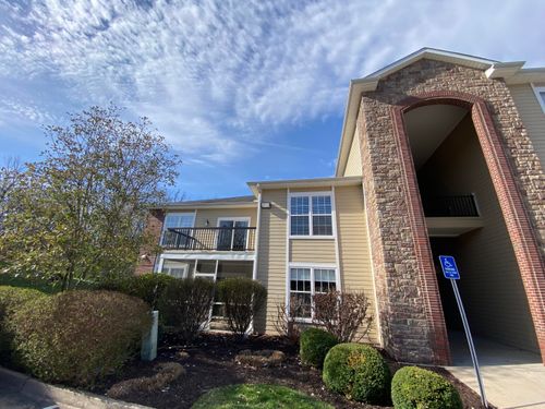 7-4100 W Worley St, COLUMBIA, MO, 65203-2883 | Card Image