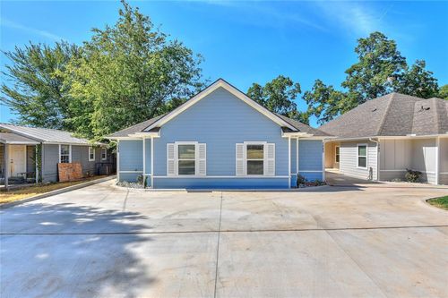 1040 Dubois St, Denison, TX, 75020-7913 | Card Image