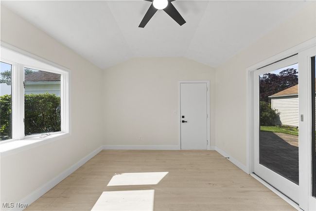 30031 Thomas St, House other with 5 bedrooms, 3 bathrooms and null parking in Willowick OH | Image 16