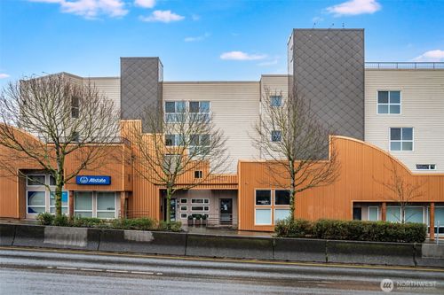 403-4020 Aurora Avenue N, Seattle, WA, 98104 | Card Image