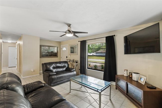 2625 42 Nd Pl, House other with 3 bedrooms, 2 bathrooms and null parking in Gainesville FL | Image 5