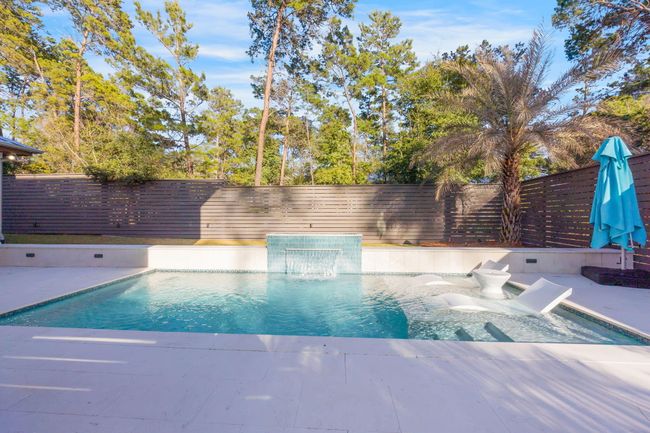 290 Seabreeze Blvd | Image 61