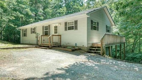 151 Laurel Spring Dr, Murphy, NC, 28906-8840 | Card Image
