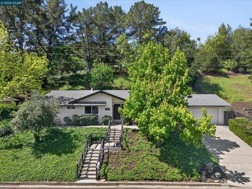 1882 Camino Pablo, Moraga, CA, 94556-2611 | Card Image