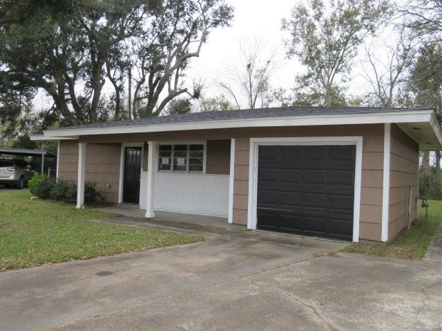 1536 Mustang Ave, For Sale in Orange - Zoocasa