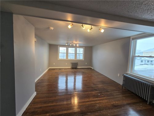 2-968 Elm St, Woonsocket, RI, 02895-3741 | Card Image