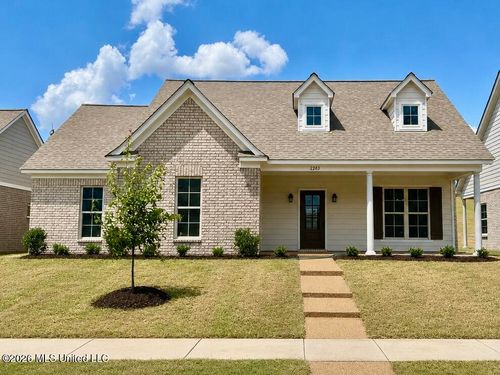 2263 Scott Meadows Ln, Hernando, MS, 38632-1570 | Card Image