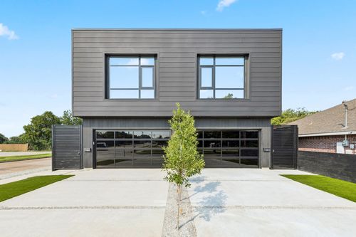 6801 Tyree St, Dallas, TX, 75209-3611 | Card Image