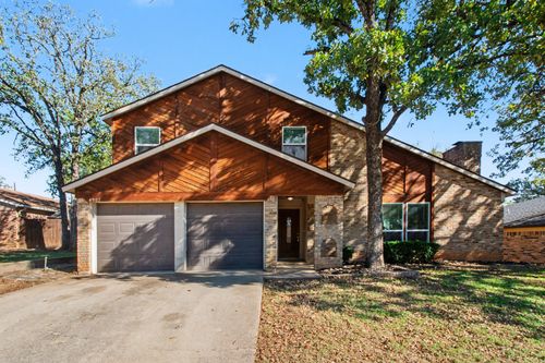 4907 Sagebrush Ct, Arlington, TX, 76017-1027 | Card Image